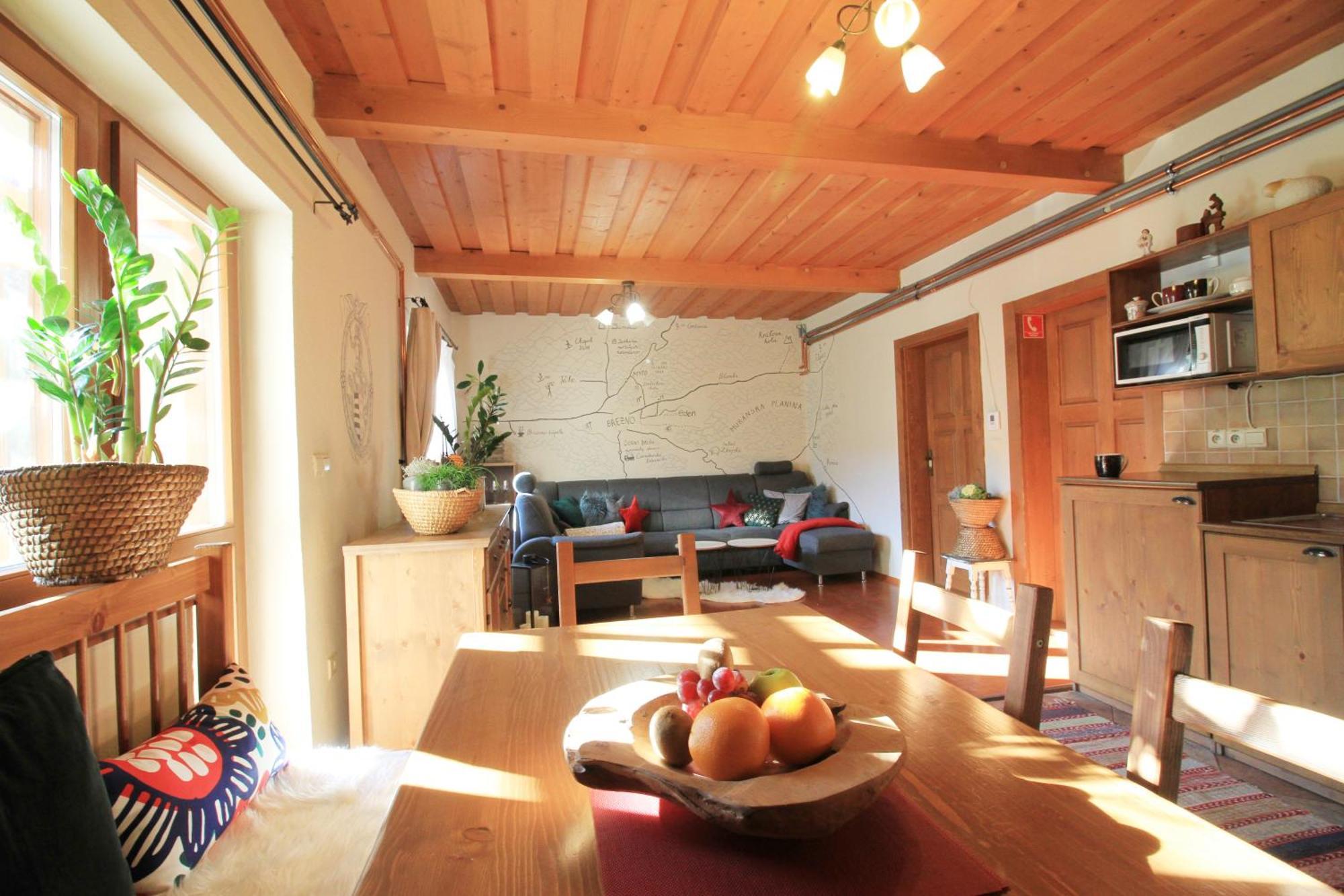 Eden Guest House Brezno Exterior foto